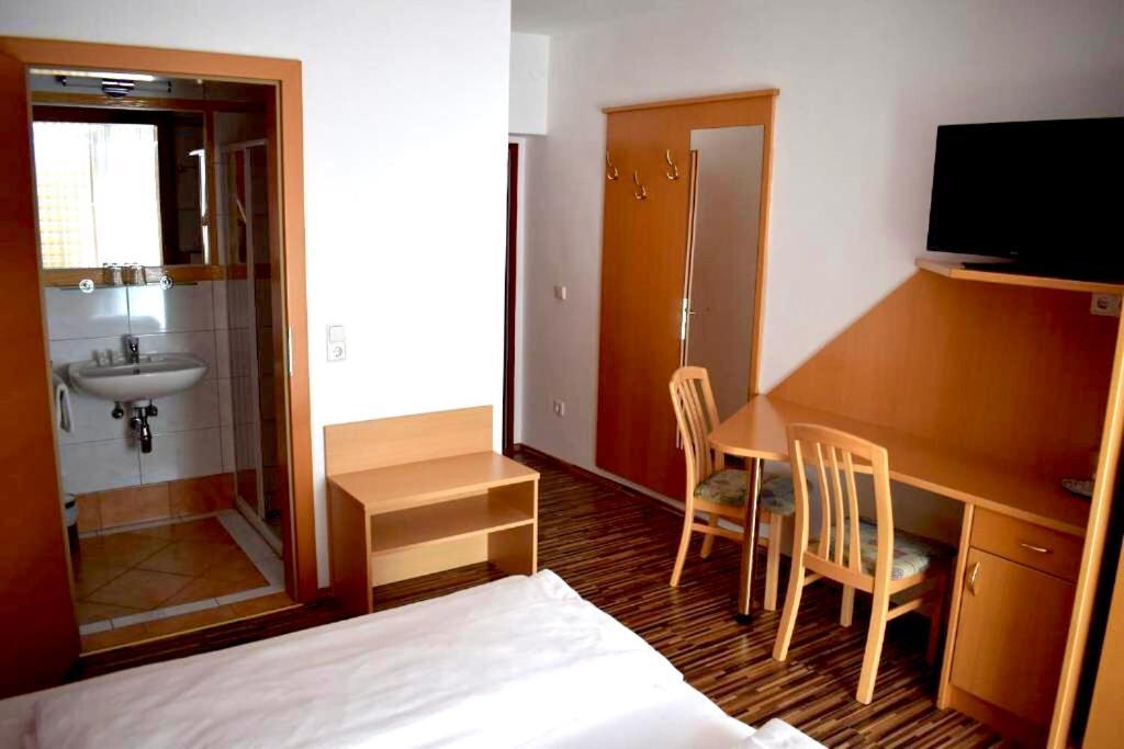Pension Seeblick Moerbisch Am See Ngoại thất bức ảnh