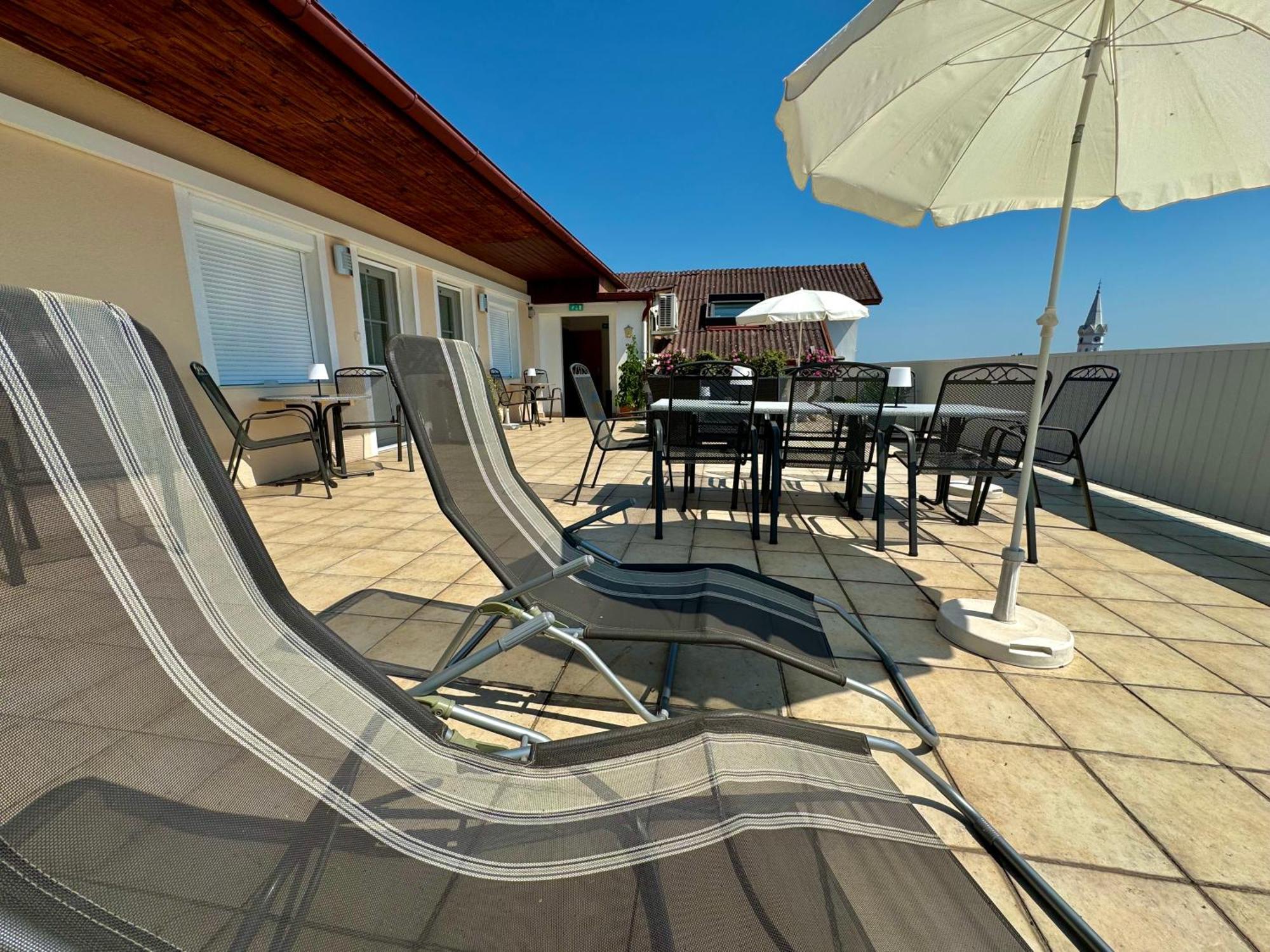 Pension Seeblick Moerbisch Am See Ngoại thất bức ảnh