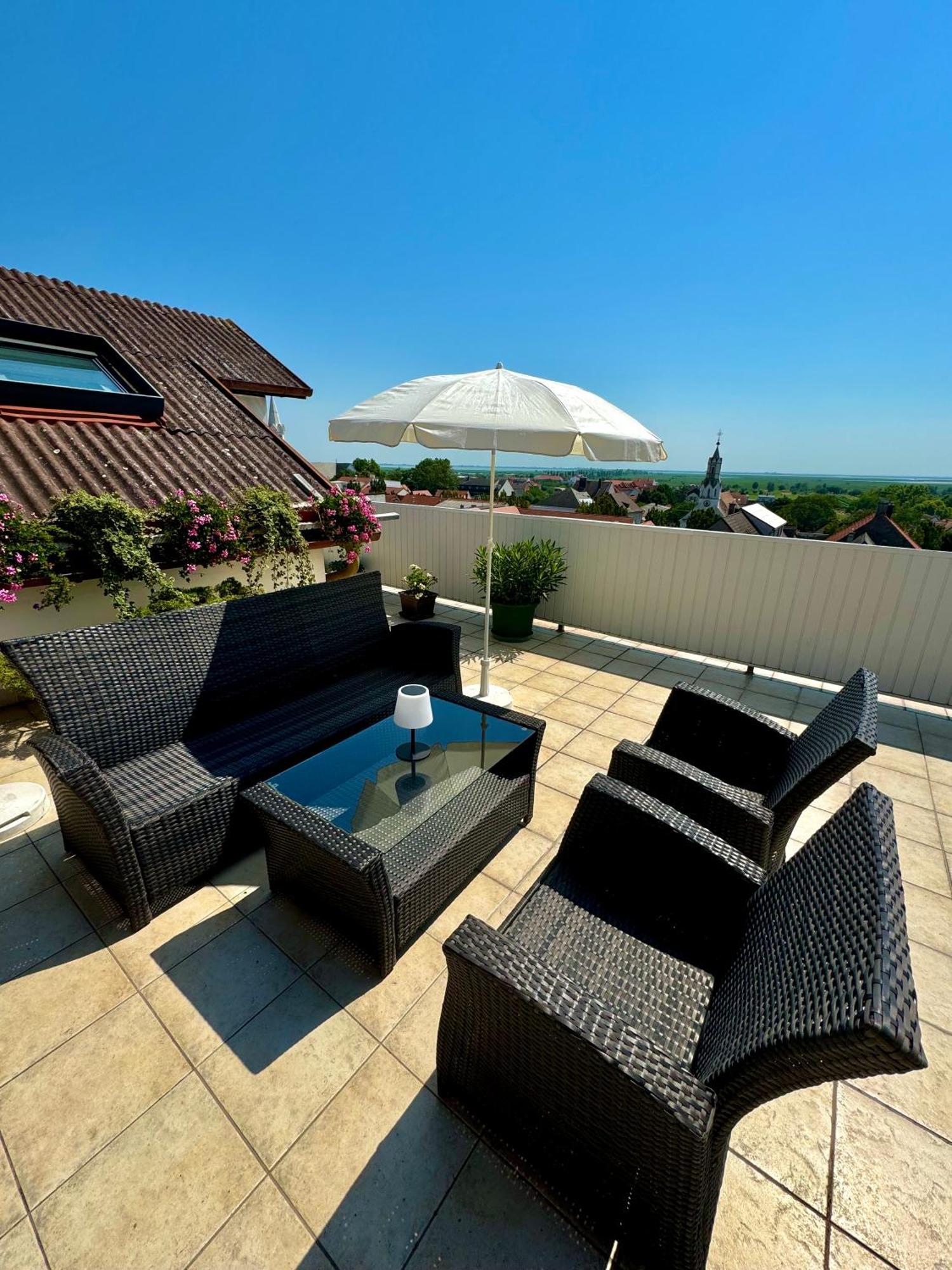 Pension Seeblick Moerbisch Am See Ngoại thất bức ảnh