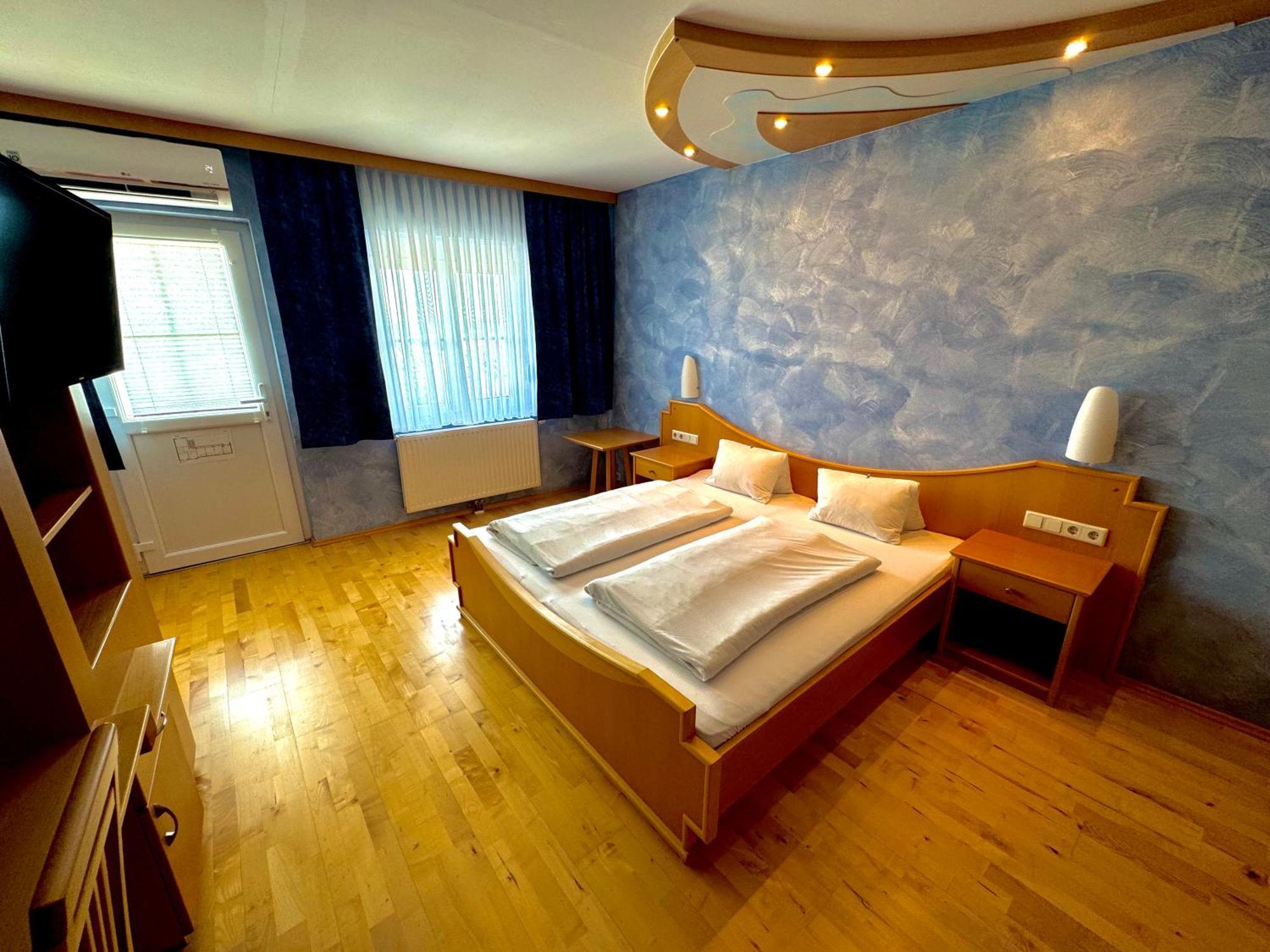 Pension Seeblick Moerbisch Am See Ngoại thất bức ảnh